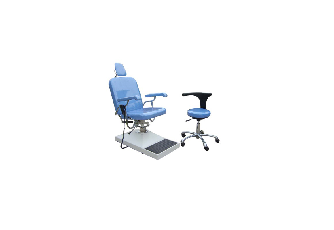 Fully Automatic Facial Features Chair